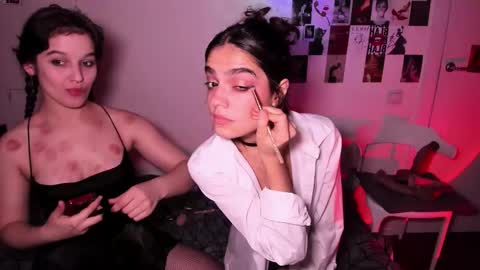 Daisy online show from November 1, 2025, 4:42 pm