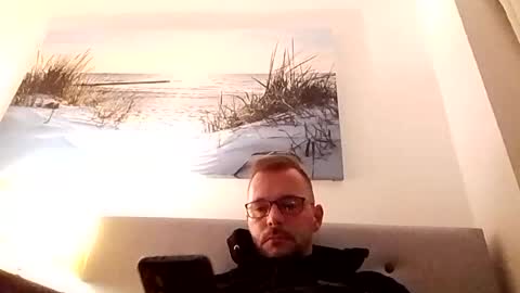 MikeVanDyck online show from July 21, 2026, 9:39 pm