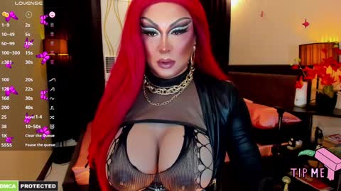 Snapshot of nightmare_natalia chatting on January 1, 2025, 8:02 am Natalia online show from January 1, 2025, 8:02 am