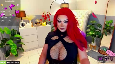 Snapshot of nightmare_natalia chatting on December 1, 2025, 12:43 pm Natalia online show from December 1, 2025, 12:43 pm