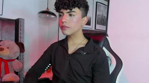 Snapshot of niick_twink chatting on September 15, 2025, 7:36 pm niick_twink online show from September 15, 2025, 7:36 pm