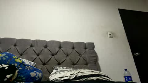 Anni online show from July 14, 2026, 4:17 am