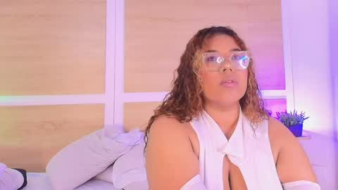 Snapshot of niickypurple chatting on April 19, 2026, 12:15 pm Call me Nicky online show from April 19, 2026, 12:15 pm
