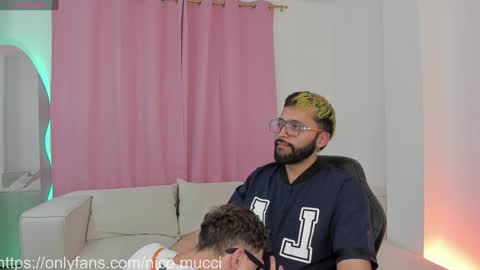 Snapshot of niico_18 chatting on December 12, 2024, 6:47 am Nicolas Mucci online show from December 12, 2024, 6:47 am