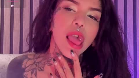 NINAINK online show from April 4, 2026, 11:51 am