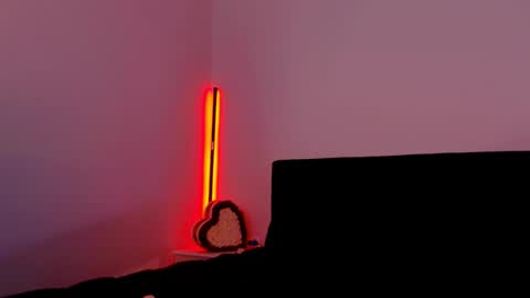 Niinarosee online show from April 23, 2026, 12:34 am