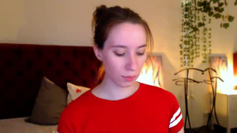 niixi online show from June 19, 2026, 11:30 pm
