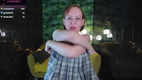 Snapshot of nika_gentle chatting on January 3, 2025, 11:46 am Nika online show from January 3, 2025, 11:46 am