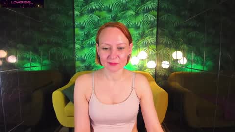 Snapshot of nika_gentle chatting on January 11, 2025, 12:29 pm Nika online show from January 11, 2025, 12:29 pm