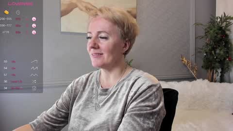 Snapshot of nika_smit chatting on December 24, 2024, 3:26 pm Nika online show from December 24, 2024, 3:26 pm