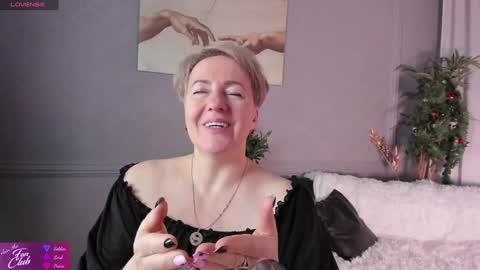Snapshot of nika_smit chatting on January 5, 2025, 11:26 am Nika online show from January 5, 2025, 11:26 am