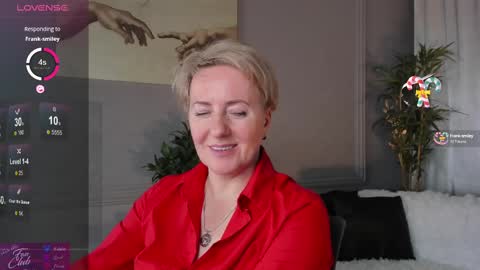 Snapshot of nika_smit chatting on February 9, 2025, 2:18 pm Nika online show from February 9, 2025, 2:18 pm