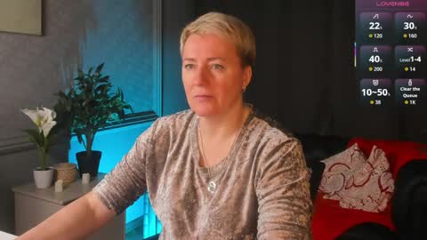 Nika online show from April 4, 2026, 4:55 am