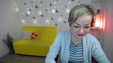 Nika online show from May 7, 2026, 5:24 am
