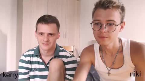 Snapshot of nikikerry_cum_ chatting on October 3, 2025, 6:54 am nikikerry_cum_ online show from October 3, 2025, 6:54 am