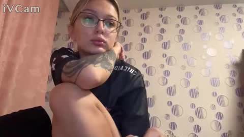 Snapshot of nikki_don chatting on October 19, 2025, 3:12 pm Nikki online show from October 19, 2025, 3:12 pm