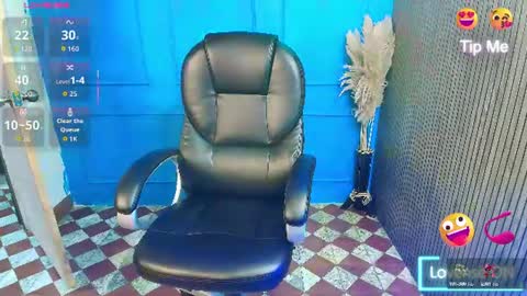 Snapshot of nikki_vesper chatting on July 4, 2026, 4:29 am nikki_vesper online show from July 4, 2026, 4:29 am