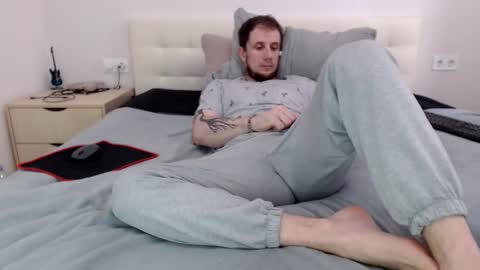 Nick online show from April 1, 2026, 2:58 pm