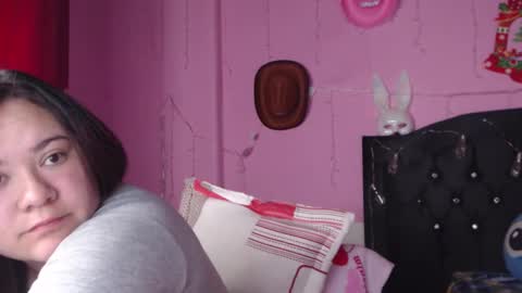 Snapshot of nikkirous_ chatting on February 2, 2025, 1:30 pm Nikkirous online show from February 2, 2025, 1:30 pm