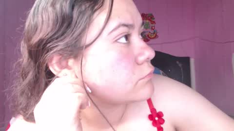 Snapshot of nikkirous_ chatting on February 8, 2025, 6:33 pm Nikkirous online show from February 8, 2025, 6:33 pm