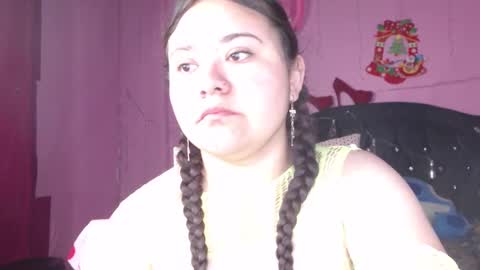 Snapshot of nikkirous_ chatting on February 17, 2025, 1:10 pm Nikkirous online show from February 17, 2025, 1:10 pm