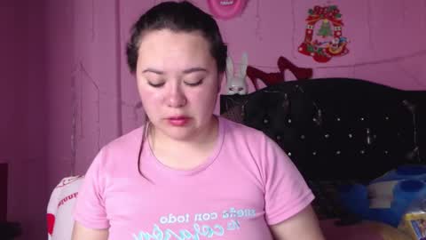 Snapshot of nikkirous_ chatting on March 4, 2025, 6:50 pm Nikkirous online show from March 4, 2025, 6:50 pm