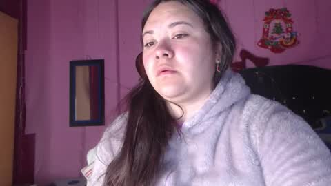 Snapshot of nikkirous_ chatting on September 12, 2025, 10:37 am Nikkirous online show from September 12, 2025, 10:37 am