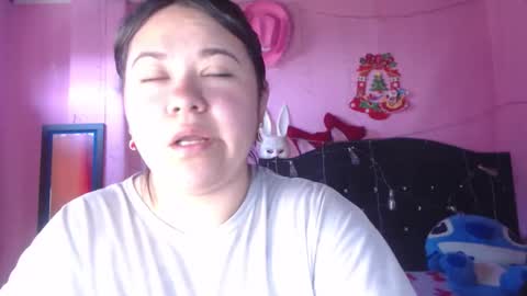 Snapshot of nikkirous_ chatting on September 16, 2025, 12:39 pm Nikkirous online show from September 16, 2025, 12:39 pm