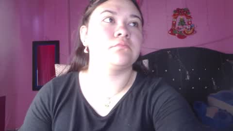 Snapshot of nikkirous_ chatting on September 22, 2025, 12:40 pm Nikkirous online show from September 22, 2025, 12:40 pm