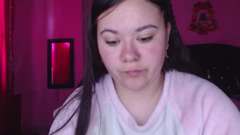 Snapshot of nikkirous_ chatting on October 2, 2025, 6:48 pm Nikkirous online show from October 2, 2025, 6:48 pm