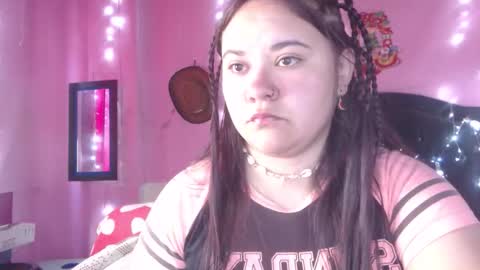 Snapshot of nikkirous_ chatting on November 11, 2025, 12:49 pm Nikkirous online show from November 11, 2025, 12:49 pm