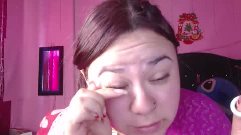 Snapshot of nikkirous_ chatting on November 25, 2025, 5:02 pm Nikkirous online show from November 25, 2025, 5:02 pm