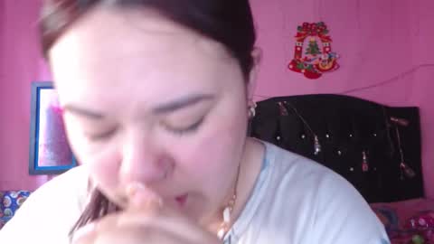 Snapshot of nikkirous_ chatting on December 16, 2025, 1:16 pm Nikkirous online show from December 16, 2025, 1:16 pm