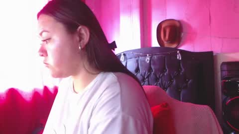Snapshot of nikkirous_ chatting on May 28, 2026, 4:37 pm Nikkirous online show from May 28, 2026, 4:37 pm