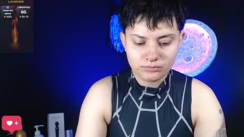 Nikky online show from September 30, 2025, 1:49 pm