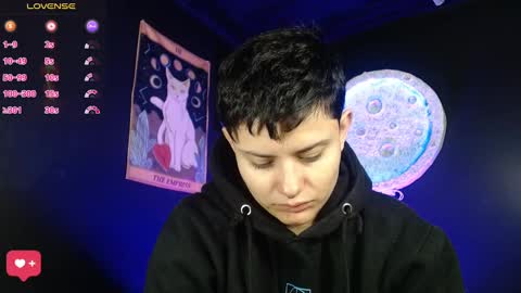 Nikky online show from November 24, 2025, 1:00 pm