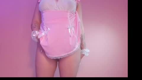 Y E S I online show from April 16, 2026, 9:50 pm