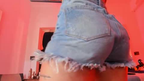     online show from March 9, 2025, 8:52 pm