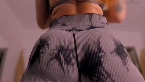     online show from November 13, 2025, 11:53 am