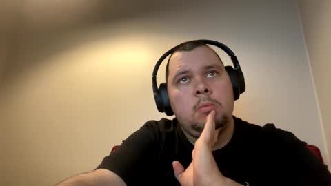 nikofromforest online show from September 25, 2025, 6:22 pm