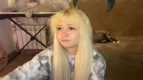 nikoli_naw online show from August 9, 2026, 7:30 pm