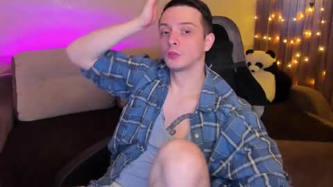 Nikolos online show from January 25, 2025, 7:39 pm