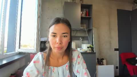 Bella online show from August 6, 2026, 5:15 pm