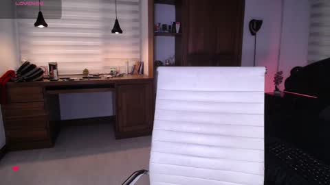 Mar Assaf  online show from October 22, 2025, 8:08 pm