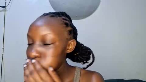 nina_bambi online show from February 18, 2026, 2:40 am