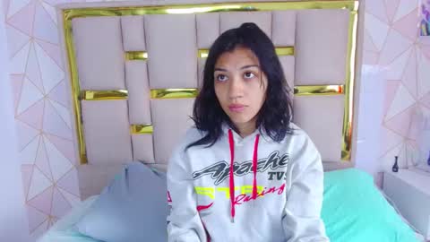 Nina Carther online show from January 17, 2026, 11:26 am