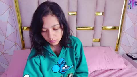 Nina Carther online show from April 1, 2026, 12:50 pm