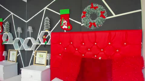 Nina online show from December 30, 2024, 3:47 am