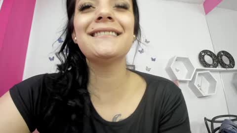 Nina online show from January 12, 2025, 7:10 pm