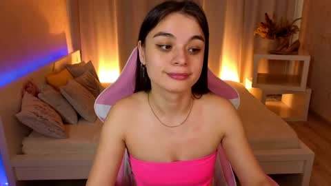 Ketrin online show from April 6, 2026, 4:46 am